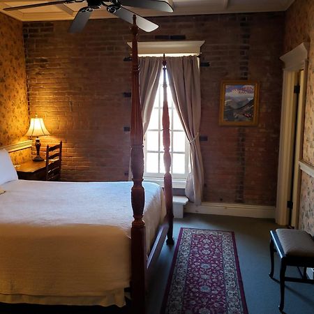 Iron Horse Hotel Blackwater Eksteriør bilde